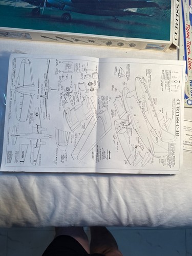 Curtiss C-46 Commando 1/72 Scale Plastic Model Williams Bros.Twin-Engine 55-7 - Picture 12 of 16