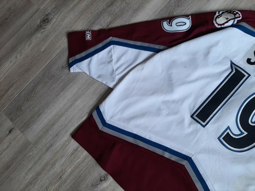 Joe Sakic Colorado Avalanche Jersey Ice Hockey CCM NXL USA Sz 2XL Vintage - Picture 11 of 11