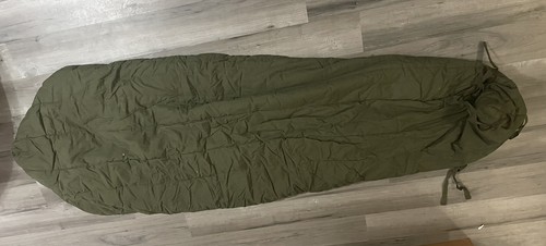 U.S ARMY MILITARY INTERMEDIATE COLD WEATHER SLEEPING BAG INSULATION W/ HOOD - Picture 5 of 7