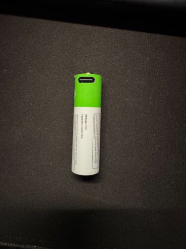 4 batterie al litio stilo AA 1,5 v 2600 mWh ricaricabili con cavo di ricarica - Foto 8 di 9