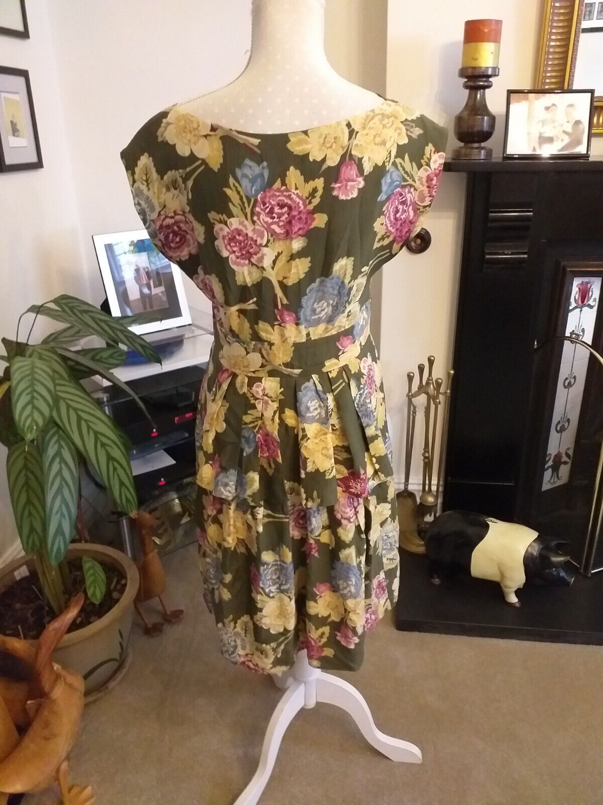 Picture 4 of 10