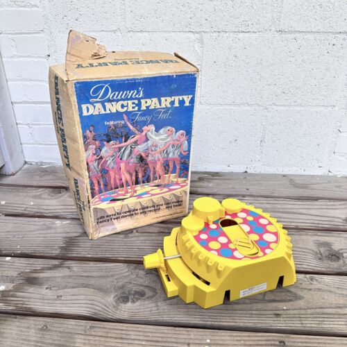 Vintage 1971 Dawn’s Dance Party mit ausgefallenen Füßen Party Bühnenbox NF ohne Puppe