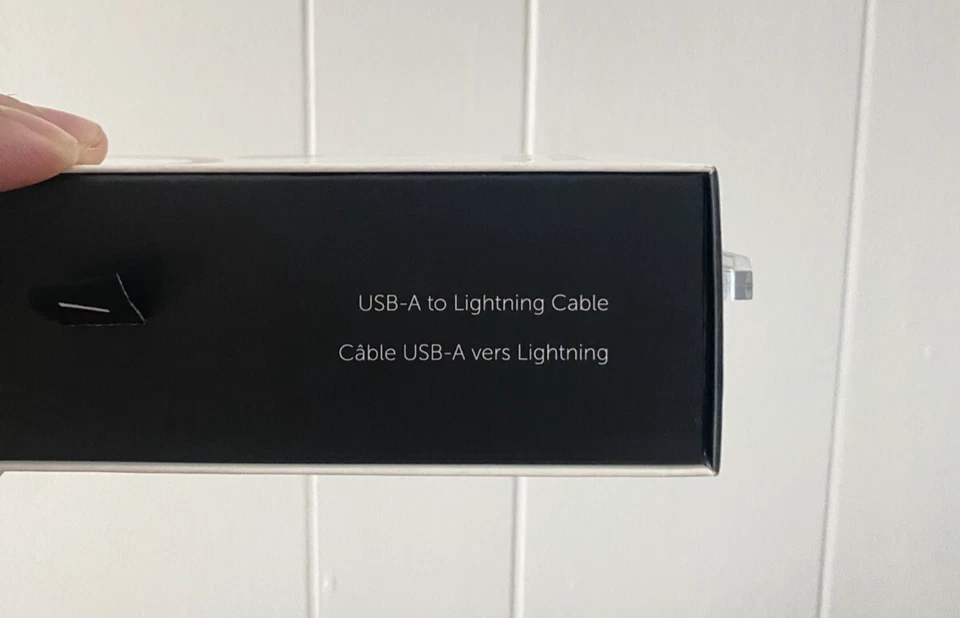 Native Union Night Cable USB-A Cable 10ft Rose Pink for iPhone iPad Reinforced - Image 4 of 4