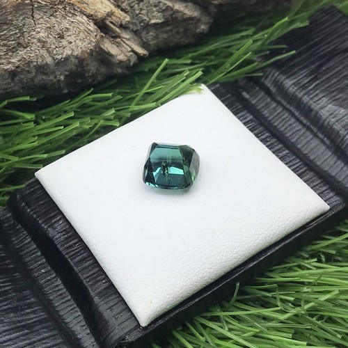4,2 ct natürlicher facettierter Turmalin Farbe grünlicher Kissenschnitt Afghanistan - Bild 8 von 13