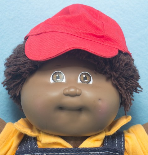 Vintage 1984 African American Cabbage Patch Boy Doll w Tag & Original Clothes - Picture 2 of 9