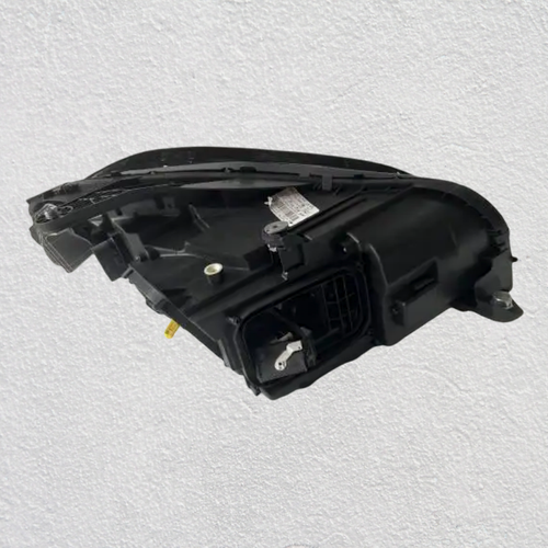 Mercedes Benz W218 CLS400 CLS500 CLS550 Left Driver Front LED EU Headlight - Picture 4 of 4