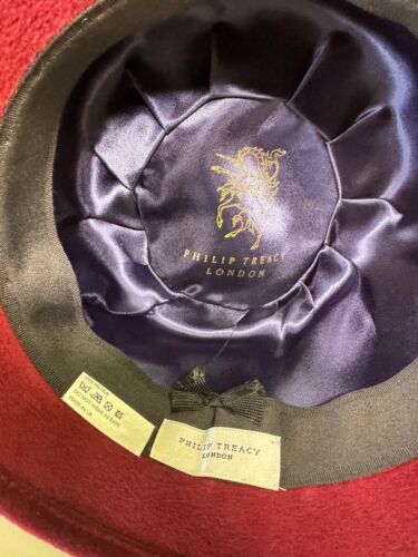 Philip Treacy rot 100 % Velour Designer Hut in Original Harrods Box! - Bild 4 von 4