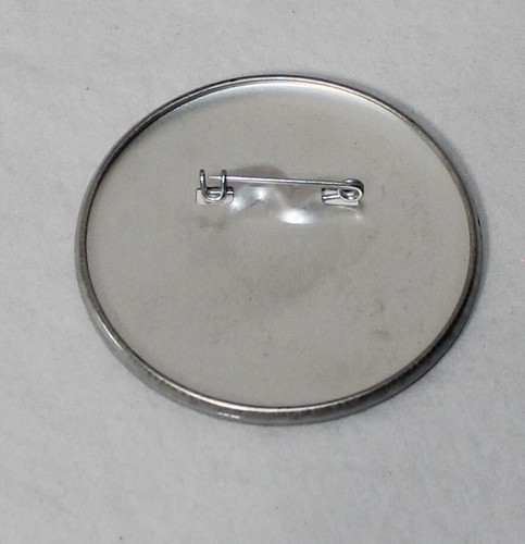 911 9/11 American Airlines Pin Pinback Button Forever in Our Hearts 175 93 11 77 - Picture 2 of 2