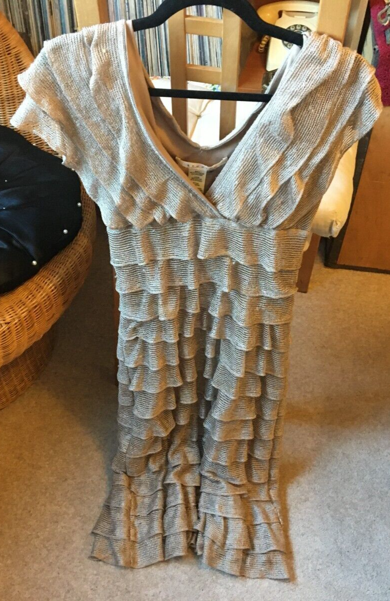 Picture 9 of 24