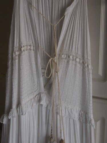 Weißes Baumwollkleid gefüttert Größe S - Bild 3 von 3