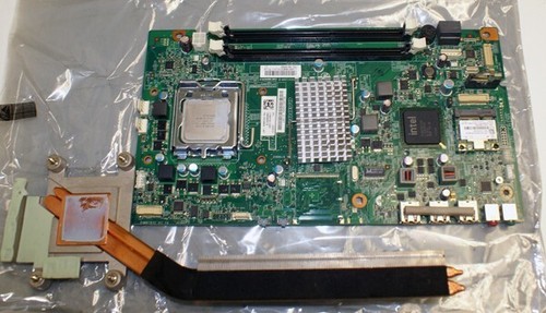 Lenovo ThinkCentre A70Z Motherboard 89Y0902 With C2d E7500 + Heat Sink tested - Picture 2 of 4