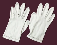 VTG 1960s Women's White Lace Band Short Cotton Evening Gloves, W. Germany SZ 7.5