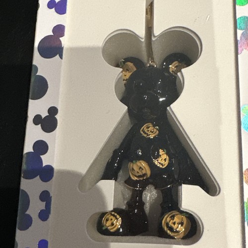 Disney X Baublebar Halloween Mickey Mouse Pumpkin Bag Charm NIB - Picture 3 of 8