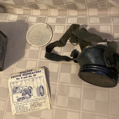 Vintage Willson Respirator Mask , Filters , Lot, Original Box! - Picture 6 of 12