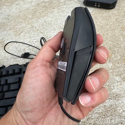 Cooler Master Devastator 3 Ergonomic Gaming Keyboard and Optical Mouse Combo - Picture 4 of 6