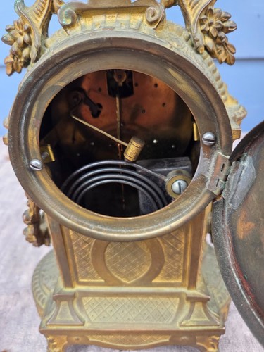 Reloj Waterbury Sartoris Spelter Querubín PIEZAS/REPARACIÓN Falta Acabado - Imagen 15 de 22