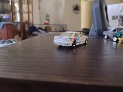 Matchbox BMW 5 Series BMW Team 31 BMW Racing Michelin White 1989 - Imagen 11 de 14