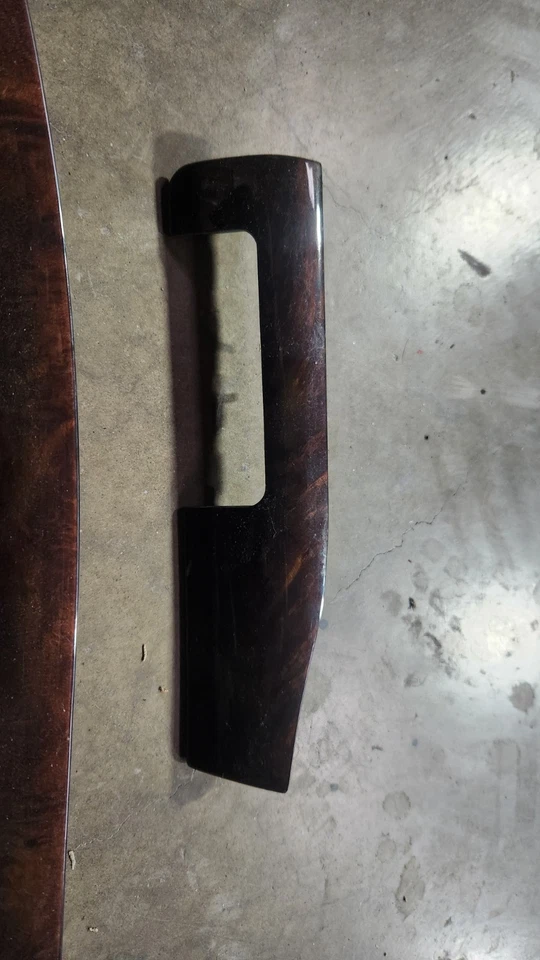 2001-2005 BMW 325i 325ci 325xi 330ci 330xi PAINEL EXTERNO DE ACABAMENTO DE GRÃO DE MADEIRA - Imagem 2 de 4