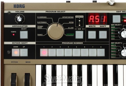 Korg microKORG Synthesizer with Vocoder - Picture 6 of 10