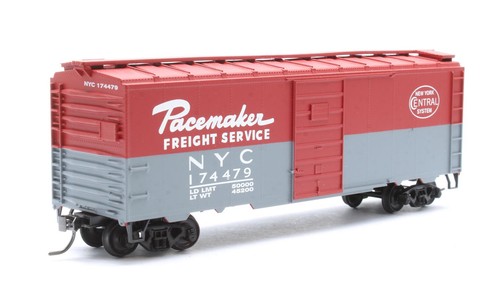 ROUNDHOUSE 'HO' GAUGE RAKE OF 3 ASSORTED SUPER/ SUPERIOR DOOR BOX CAR WAGONS - Picture 2 of 8
