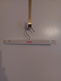 Victoria’s Secret PINK 31 pcs Lot White Plastic Store Display Hangers