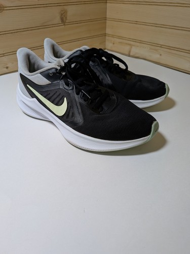 Nike Downshifter 11 Damengröße 8 1/2. Schwarz Und Grün - Bild 3 von 5