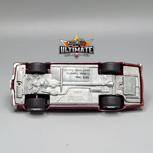 1976 76 Oldsmobile Cutlass Supreme Collectible 1/64 Scale Diecast Collector Car - Picture 8 of 11