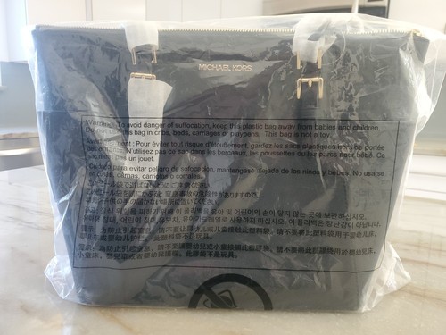 ''Neu'' unbenutzt Michael Kors verstellbare schwarze Tasche 14,5" x 10,5"