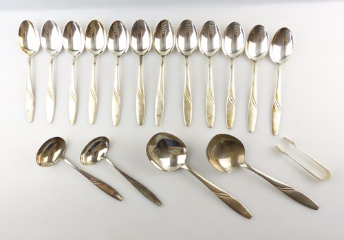 #e6646 Essbesteck in 40er Silberauflage für 12 Personen mit Vorlegern (41 Teile) - Picture 5 of 12