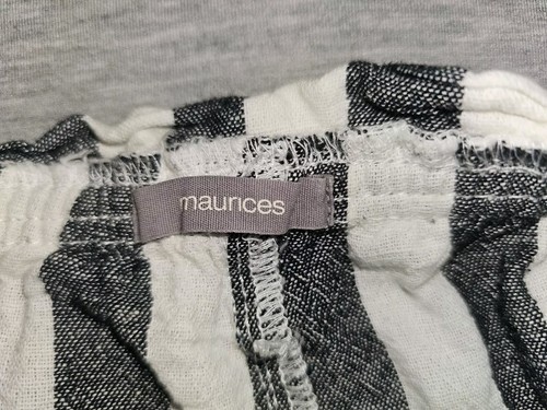 Maurices Damenshorts blau & weiß gestreift Übergröße 22 W Knopf & Taillenband - Bild 3 von 4