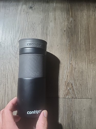 Taza de viaje Contigo de acero inoxidable Snapseal 14 oz color negro - Imagen 2 de 6