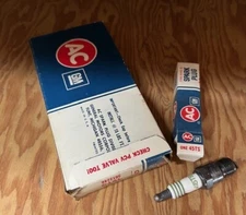 AC-Delco pack of 8 #45TS Small Engine Spark Plug Fire Ring.