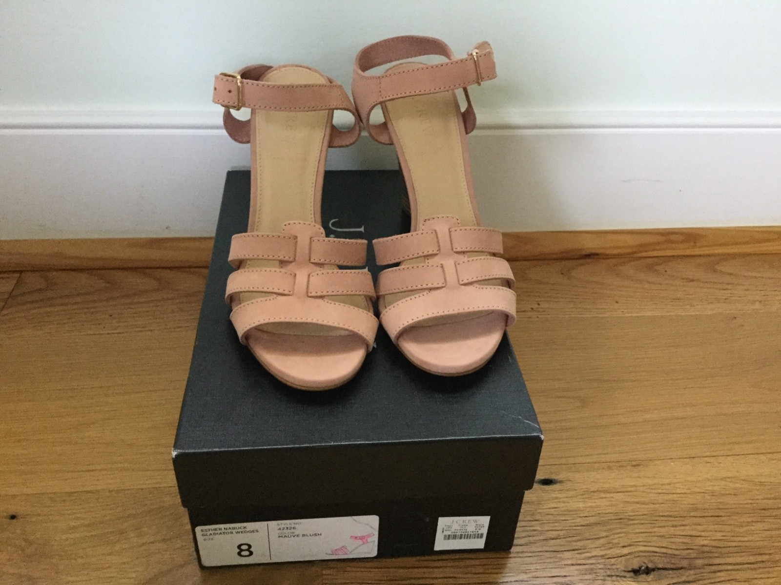 J.Crew blush suede gladiator wedges, Größe 8. NEU WITH BOX J.Crew blush suede gladiator wedges, Größe 8. NEU WITH BOX