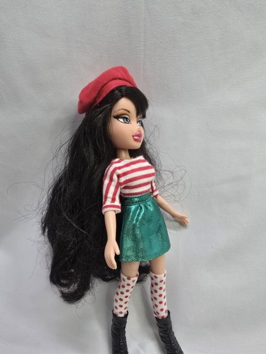 RARE 2011 Bratz Jade French Holiday 5th Edition - Imagen 7 de 7