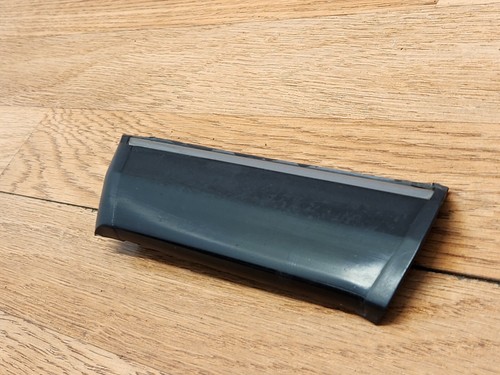 ✅ 82-88 OEM BMW E28 528e 535 Front Left Driver Side Fender Trim Molding Black * - Picture 5 of 13