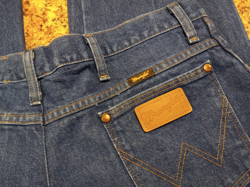 Jeans uomo Wrangler blu denim 40 vita 30" cucitura interna 13" rialzo 9" apertura gamba - Foto 14 di 14