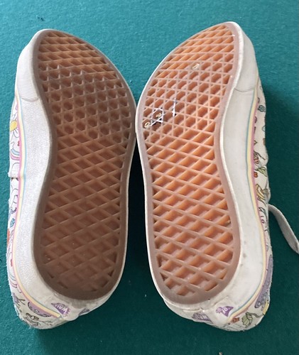 Vans Lace Up Shoes Size Juniors 4.5 White w/ Unicorns & Flowers Great Condition! - Picture 4 of 5