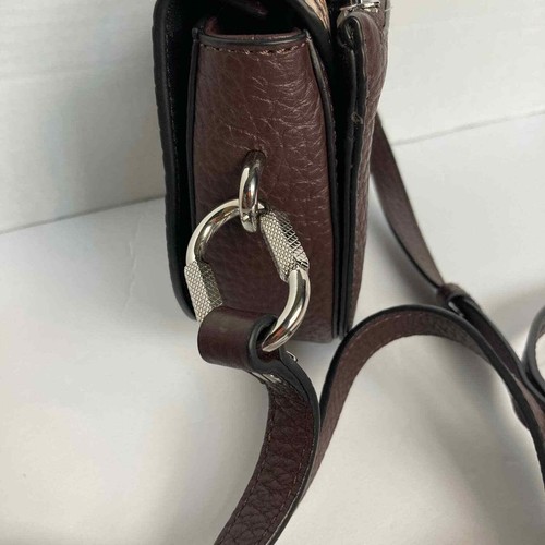 Bandolera pequeña Vince Camuto Aleki marrón serpiente guijarro cuero - Imagen 5 de 10