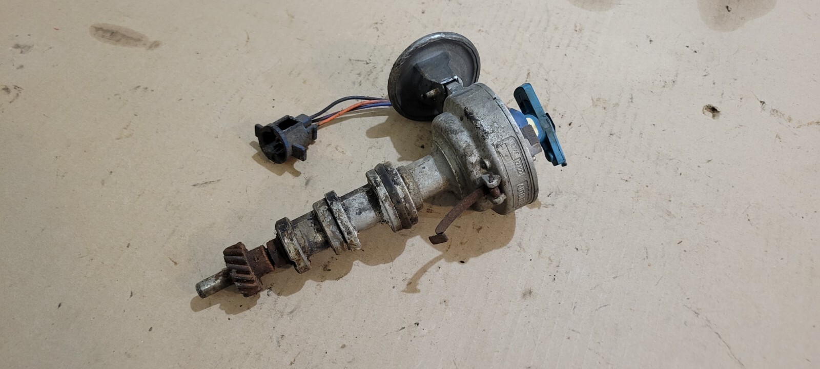 1967-71 Ford Mercury 2V 390 Autolite Distributor C7AF-12127-AA California FOMOCO