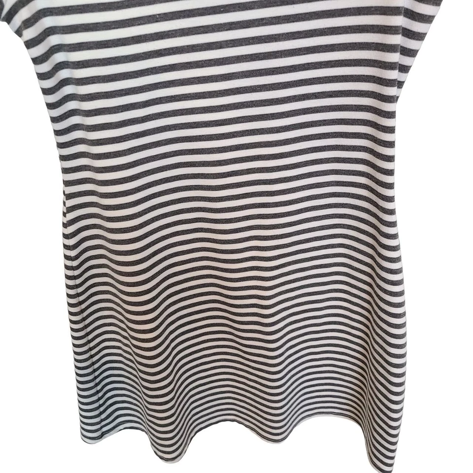 Mini Vestido Patinador Free People Beach Para Mujer XS Gris Blanco Rayas Cuello Simulado Foto 3 de 4