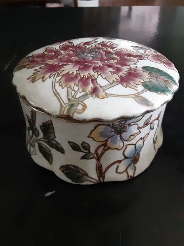 Vintage Toyo Floral Gold Porcelain Trinket Dish Box Decor