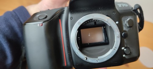 Cuerpo de cámara fotográfica Nikon F70 35 mm SLR - en caja - probada con batería - buen estado - Imagen 12 de 23