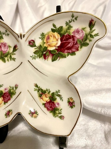 Plato de baratija de porcelana mariposa Royal Albert "Old Country Roses" - Imagen 3 de 8