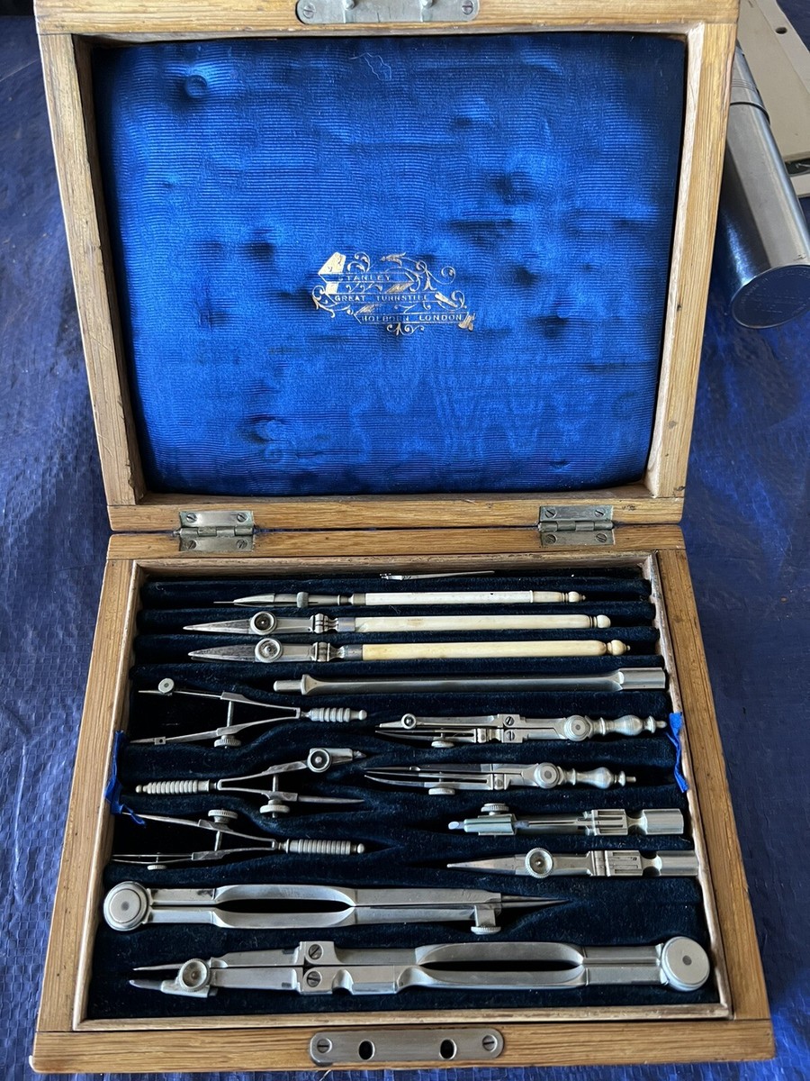 Dessiner l’Antique Antique Stanley Turnstile Drawing Instruments Drafting Set