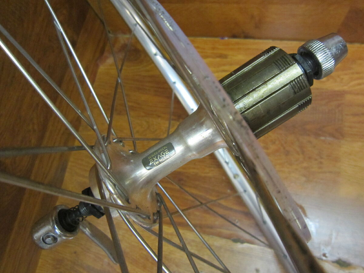 VINTAGE ARAYA VX-400 SHIMANO EXAGE HUBS 7 8 SIS SPEED 700C VINTAGE ARAYA VX-400 SHIMANO EXAGE HUBS 7 8 SIS SPEED 700C