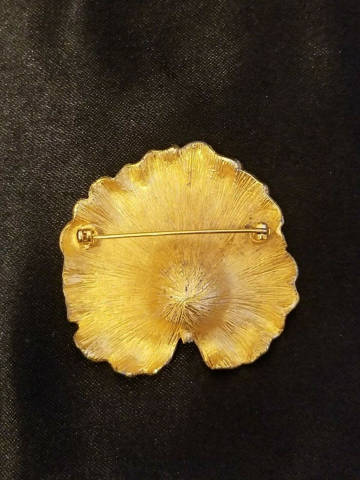 Picture 12 of 27