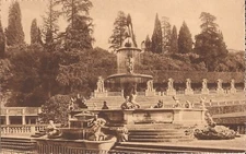 REAL PHOTO:  Florence, ITALY - Pitti Palace - The Cortile & Terrace Basin