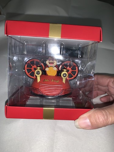 Disney Park Pack 2017 Mr. Toads Wild Ride Oreja Sombrero Ornamento de Navidad Nuevo - Imagen 6 de 10
