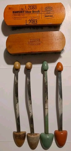 Vintage 4 Shoe Trees Forms Stretchers & 2 Shoe Boot Polish Brushes Horsehair