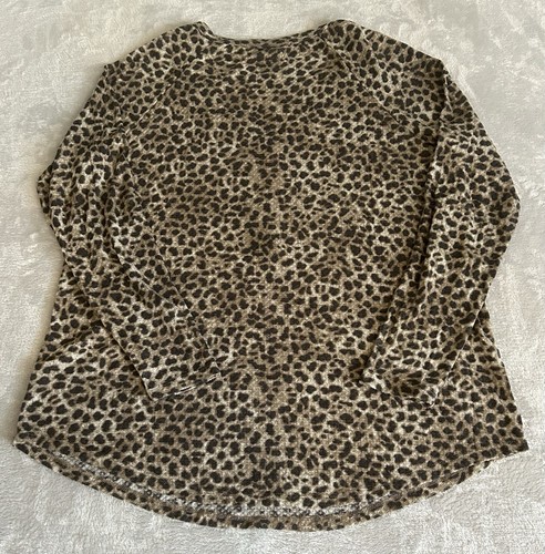 Torrid weiches Waffel Henley Top Damen Gr. 00 M/L Leopardenmuster Y2K Freizeit Mobwife - Bild 3 von 10